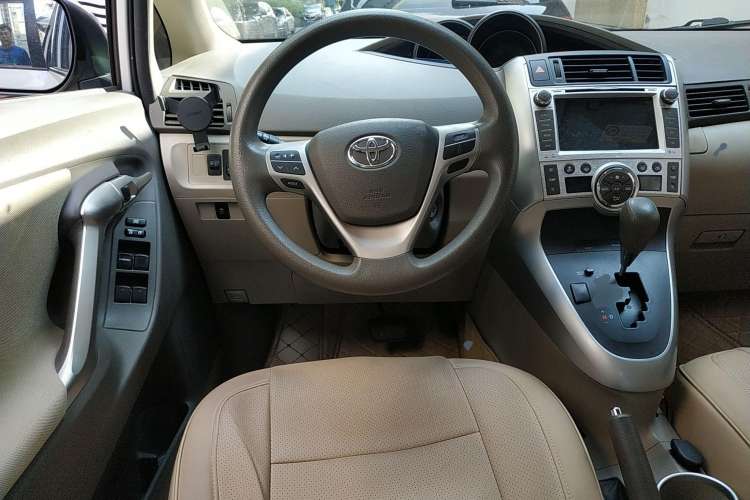 Used Toyota Verso 2014 Starlight 180G CVT Comfort Edition Steering Wheel