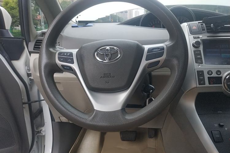 Used Toyota Verso 2014 Starlight 180G CVT Comfort Edition Steering Wheel