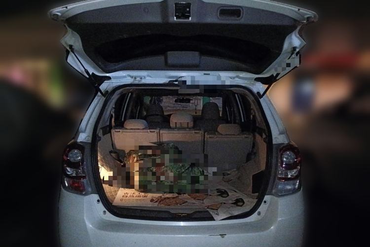 Used Toyota Verso 2014 Starlight 180E CVT Elite Edition Trunk