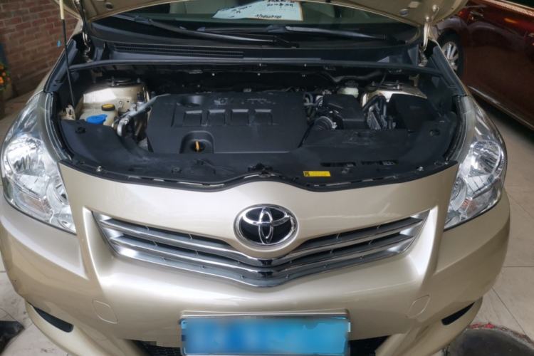 Used Toyota Verso 2014 Starlight 180E CVT Elite Edition Engine Bay