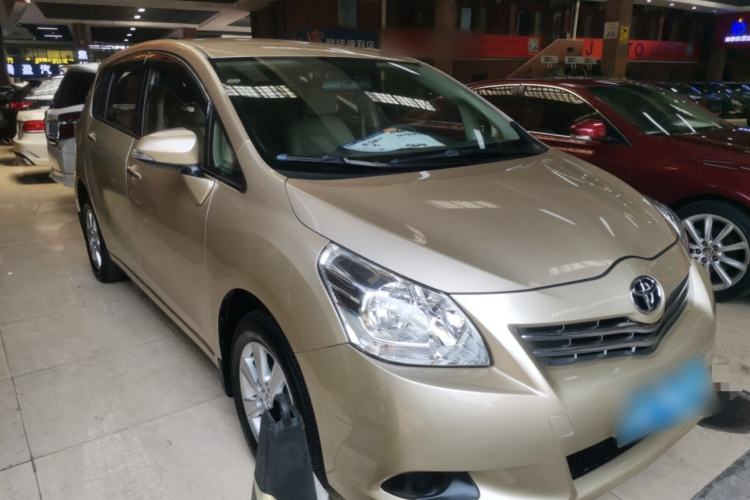 Used Toyota Verso 2014 Starlight 180E CVT Elite Edition Exterior 1
