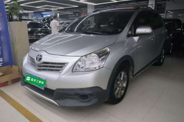 Used Toyota Verso 2015 180E CVT Crossover Edition