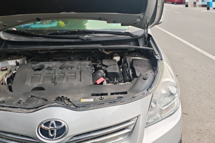 Used Toyota Verso 2015 180E CVT Crossover Edition Engine Bay Left