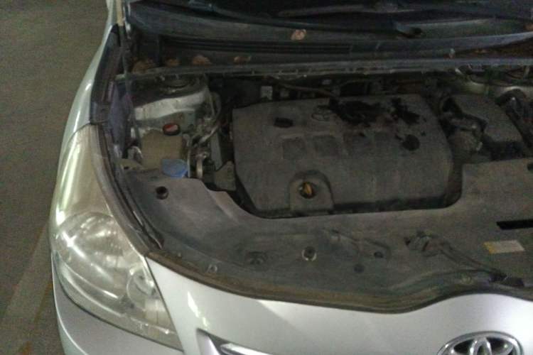 Used Toyota Verso 2015 180E CVT Crossover Edition Engine Bay Right