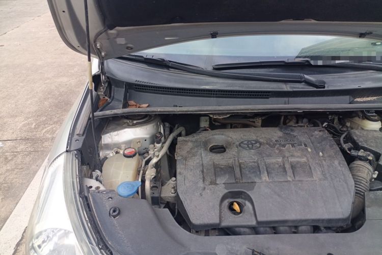 Used Toyota Verso 2015 180E CVT Crossover Edition Engine Bay Right