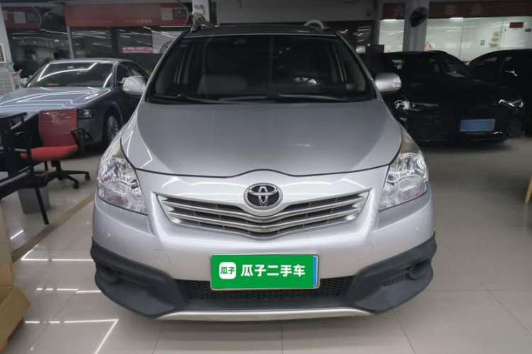 Used Toyota Verso 2015 180E CVT Crossover Edition Exterior 1