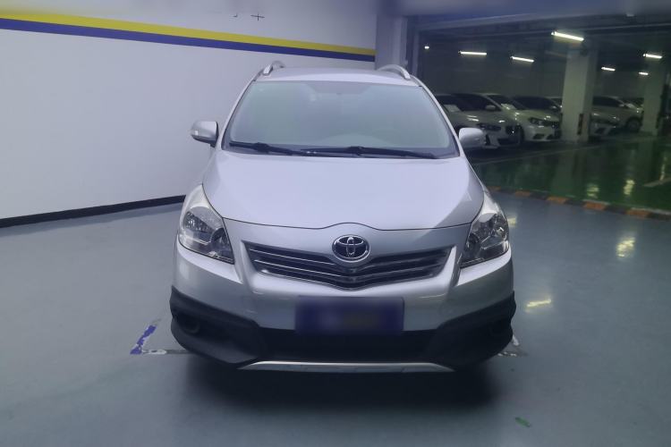 Used Toyota Verso 2015 180E CVT Crossover Edition Front