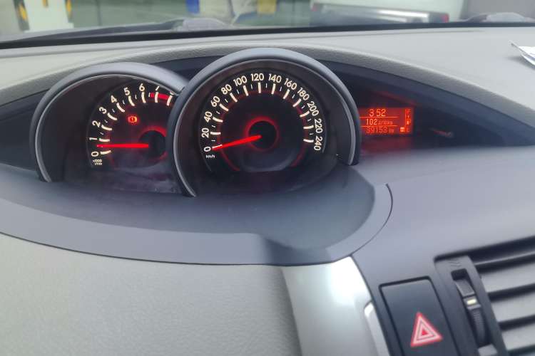 Used Toyota Verso 2015 180E CVT Crossover Edition Instrument Cluster