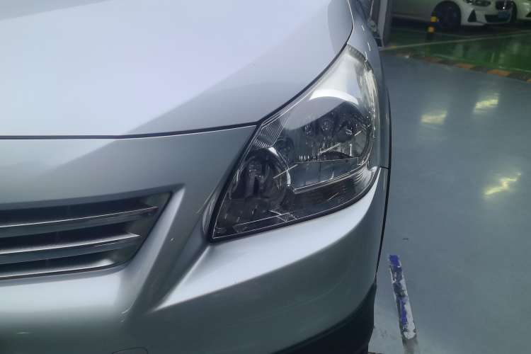 Used Toyota Verso 2015 180E CVT Crossover Edition Left Front Headlight