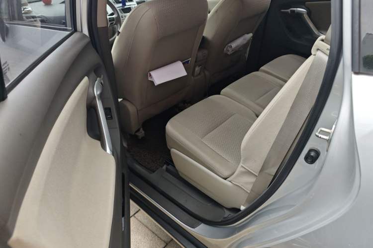 Used Toyota Verso 2015 180E CVT Crossover Edition Left Rear Seat