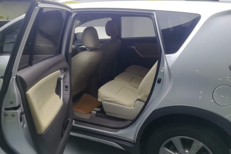Used Toyota Verso 2015 180E CVT Crossover Edition Left Rear Seat