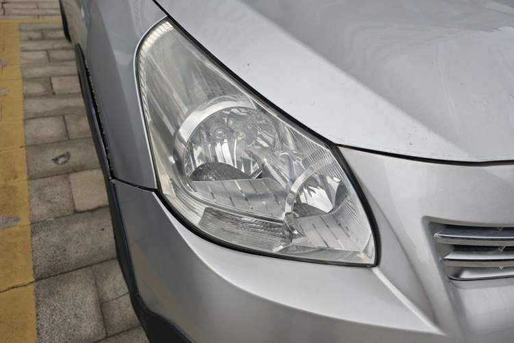 Used Toyota Verso 2015 180E CVT Crossover Edition Right Front Headlight