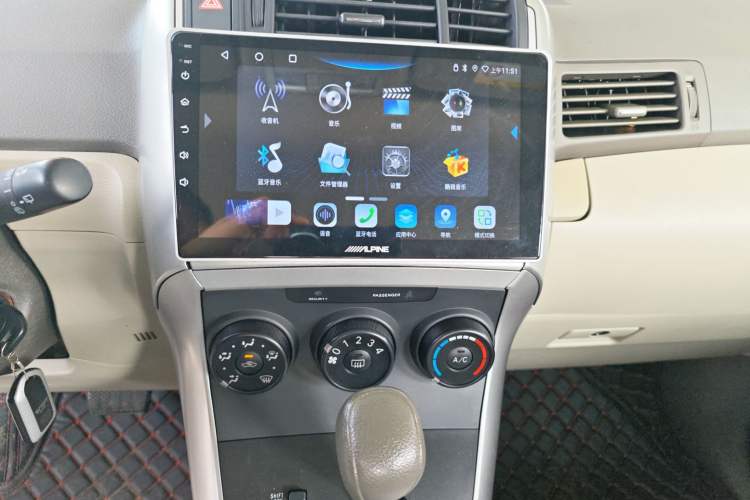 Used Toyota Verso 2015 180E CVT Crossover Edition Audio And AC Panel