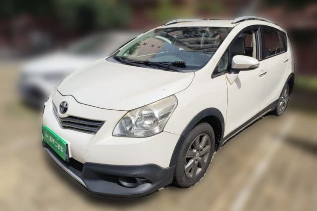 Used Toyota Verso 2015 180E CVT Crossover Edition