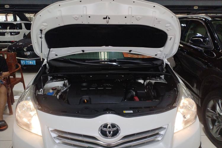 Used Toyota Verso 2015 180E CVT Crossover Edition Engine Bay