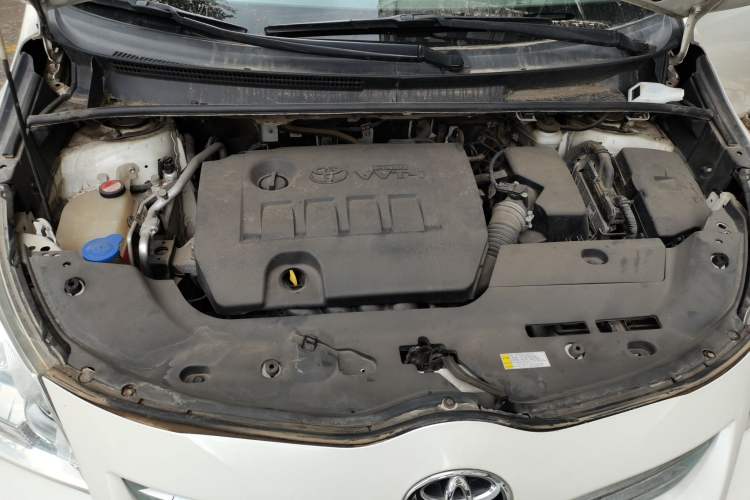 Used Toyota Verso 2015 180E CVT Crossover Edition Engine Bay