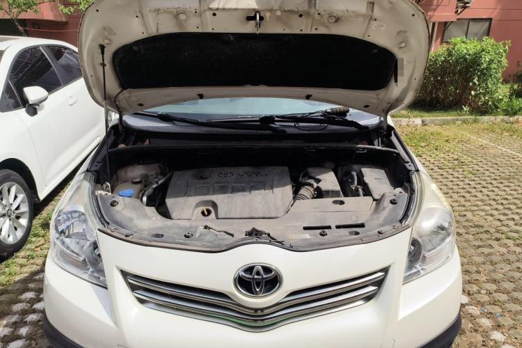 Used Toyota Verso 2015 180E CVT Crossover Edition Engine Bay