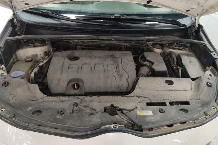Used Toyota Verso 2015 180E CVT Crossover Edition Engine Bay