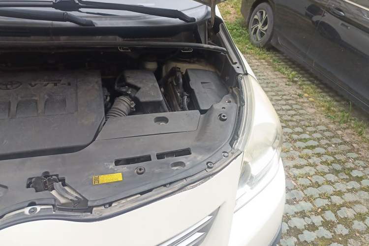 Used Toyota Verso 2015 180E CVT Crossover Edition Engine Bay Left