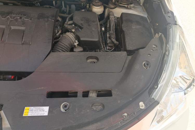 Used Toyota Verso 2015 180E CVT Crossover Edition Engine Bay Left