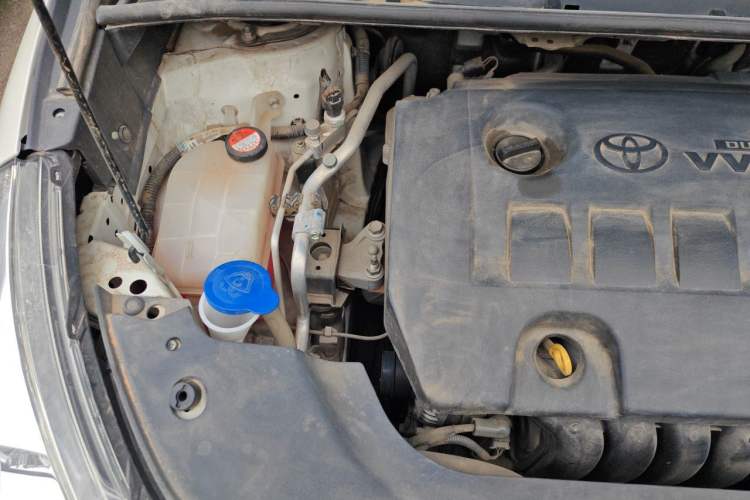 Used Toyota Verso 2015 180E CVT Crossover Edition Engine Bay Right