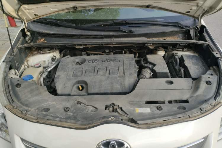 Used Toyota Verso 2015 180E CVT Crossover Edition Engine Bay
