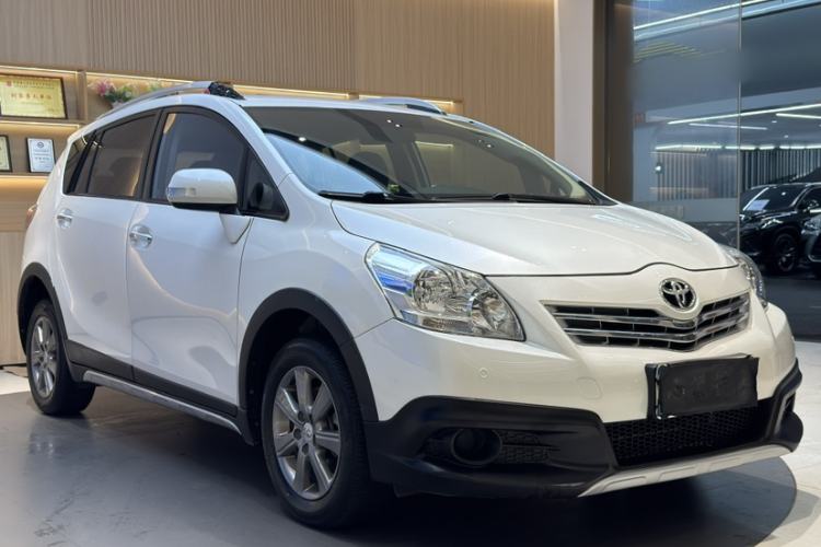 Used Toyota Verso 2015 180E CVT Crossover Edition Exterior 10