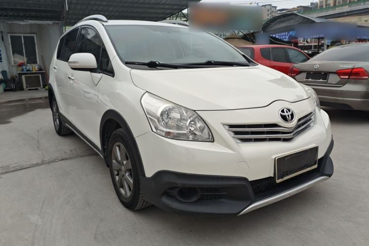 Used Toyota Verso 2015 180E CVT Crossover Edition Exterior 2