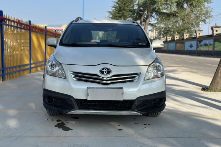 Used Toyota Verso 2015 180E CVT Crossover Edition Exterior 3