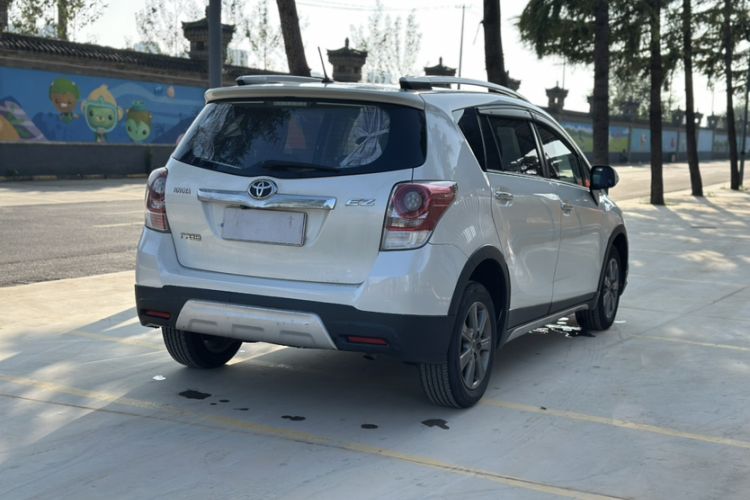 Used Toyota Verso 2015 180E CVT Crossover Edition Exterior 4