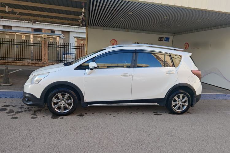 Used Toyota Verso 2015 180E CVT Crossover Edition Exterior 5