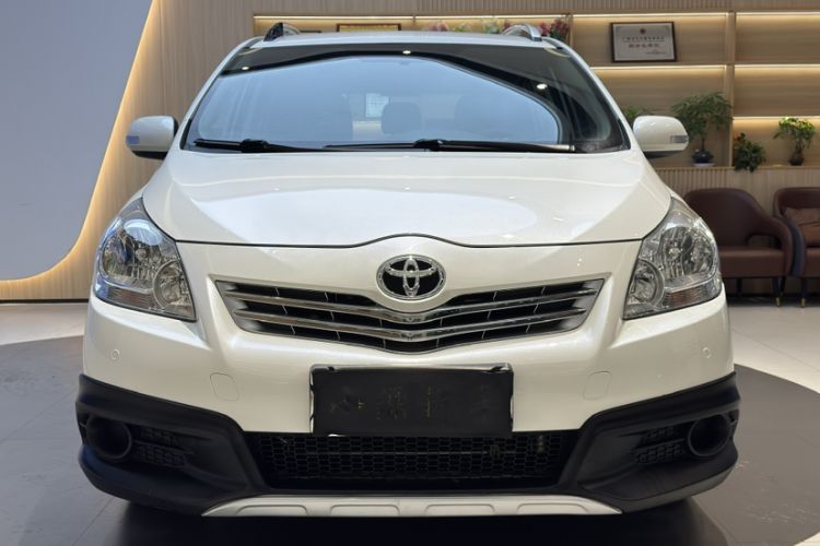 Used Toyota Verso 2015 180E CVT Crossover Edition Exterior 6