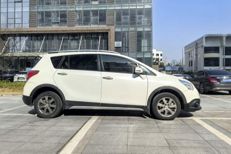Used Toyota Verso 2015 180E CVT Crossover Edition Exterior 7