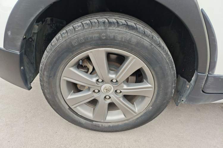 Used Toyota Verso 2015 180E CVT Crossover Edition Exterior 7