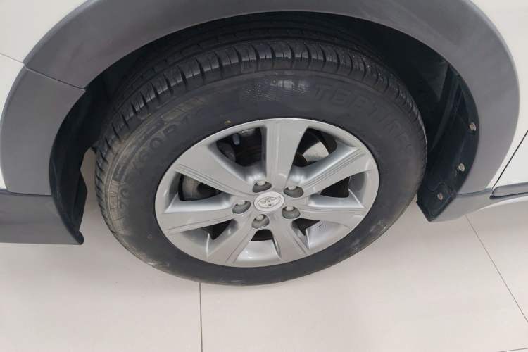 Used Toyota Verso 2015 180E CVT Crossover Edition Exterior 7
