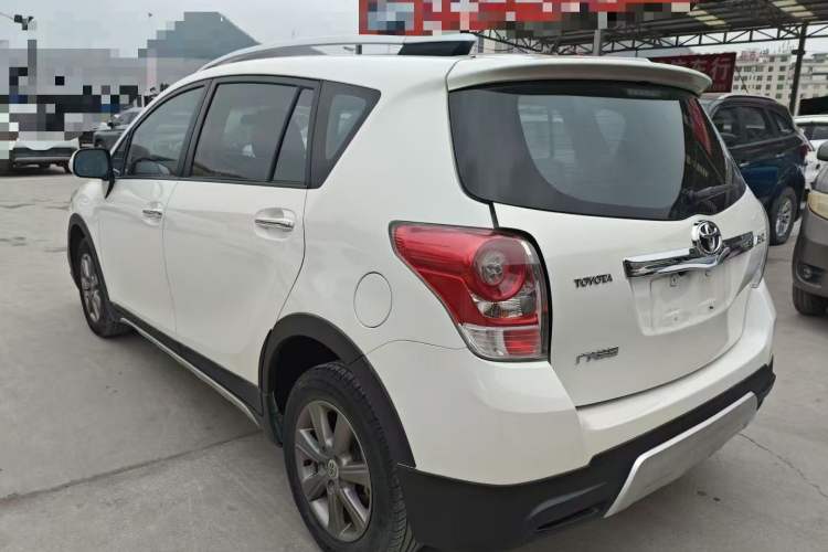 Used Toyota Verso 2015 180E CVT Crossover Edition Exterior 8