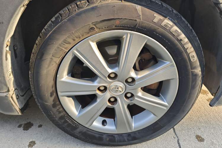 Used Toyota Verso 2015 180E CVT Crossover Edition Exterior 8