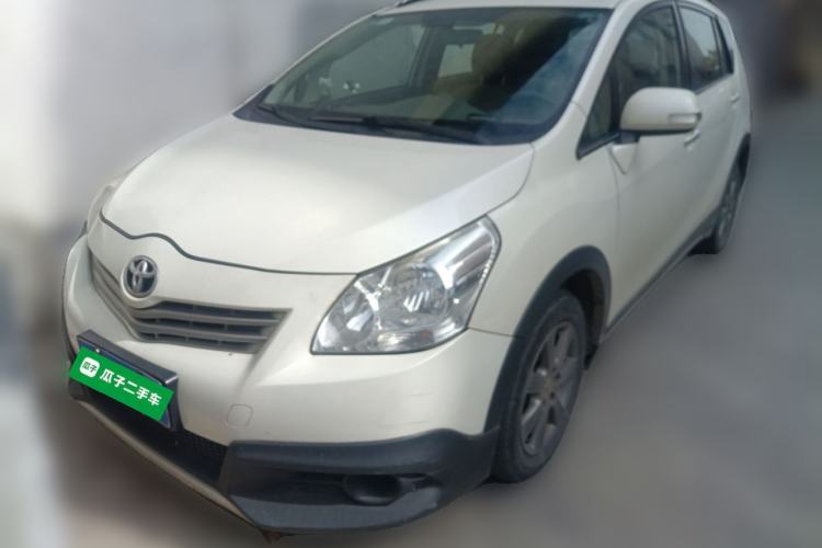 Used Toyota Verso 2015 180E CVT Crossover Edition Front