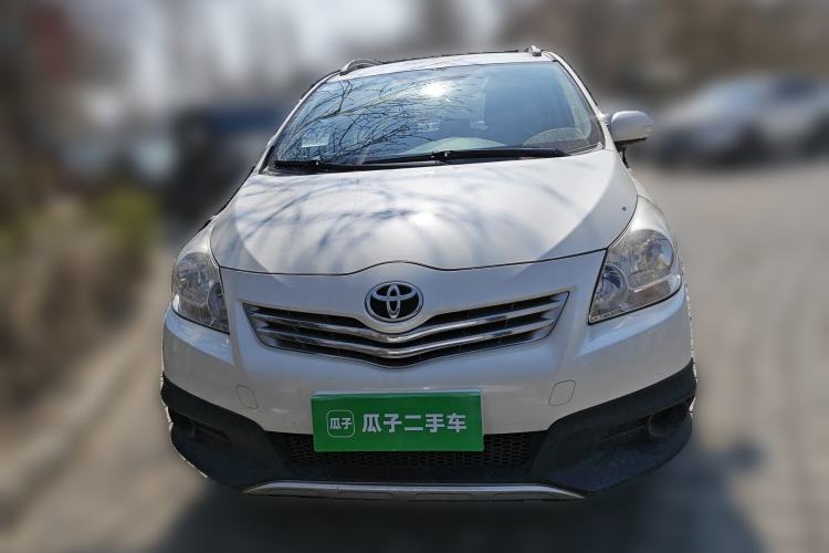 Used Toyota Verso 2015 180E CVT Crossover Edition Front