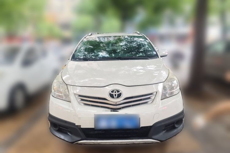 Used Toyota Verso 2015 180E CVT Crossover Edition Front