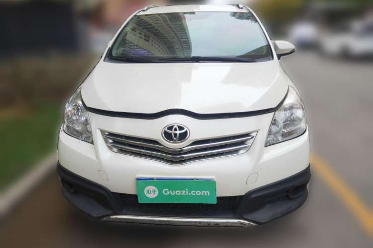 Used Toyota Verso 2015 180E CVT Crossover Edition Front