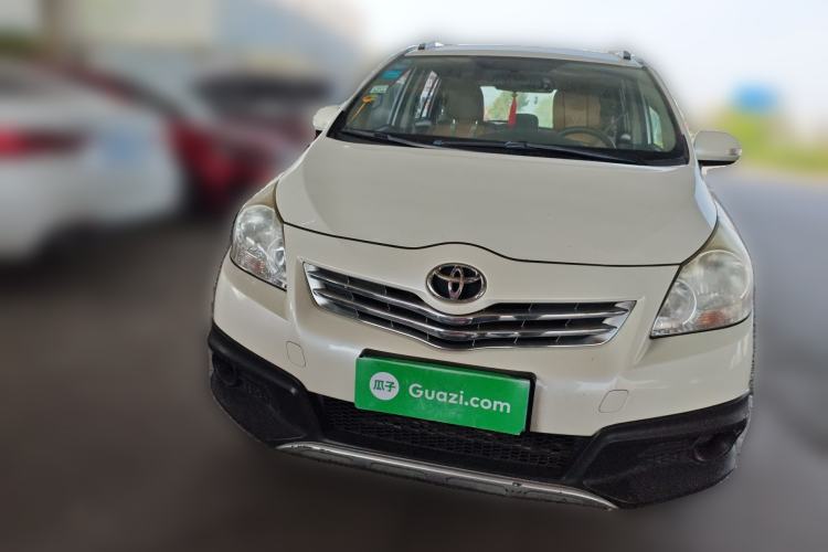 Used Toyota Verso 2015 180E CVT Crossover Edition Front