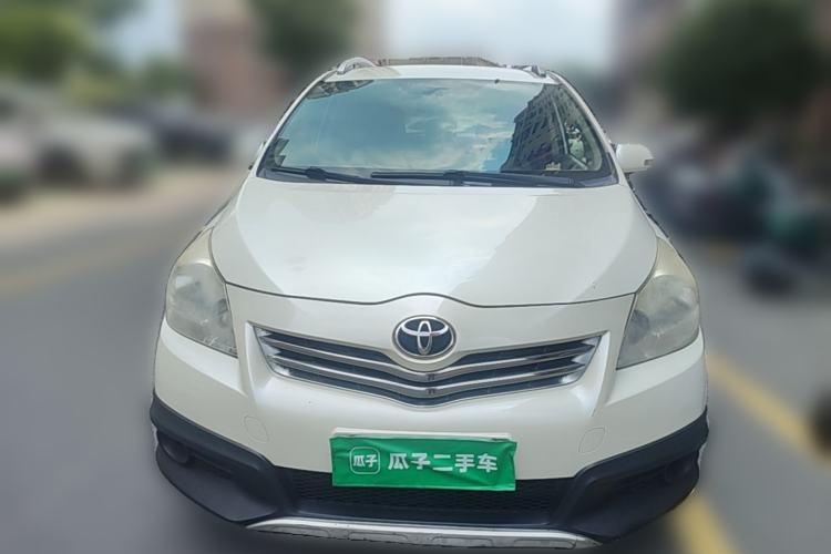 Used Toyota Verso 2015 180E CVT Crossover Edition Front