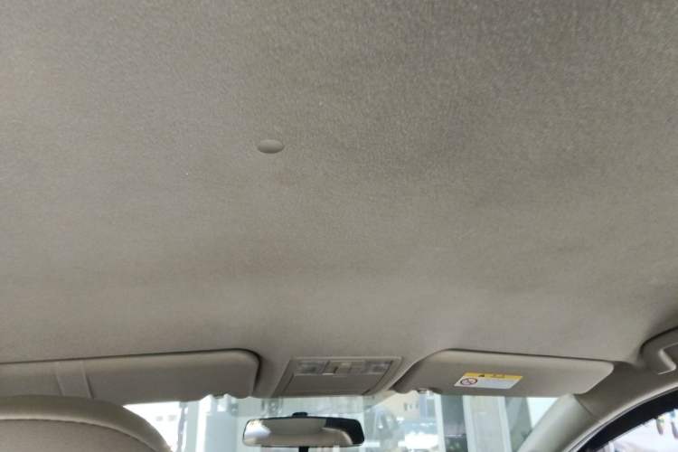 Used Toyota Verso 2015 180E CVT Crossover Edition Headliner