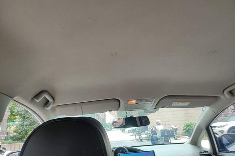 Used Toyota Verso 2015 180E CVT Crossover Edition Headliner