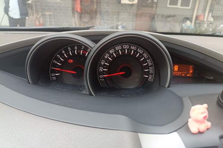 Used Toyota Verso 2015 180E CVT Crossover Edition Instrument Cluster