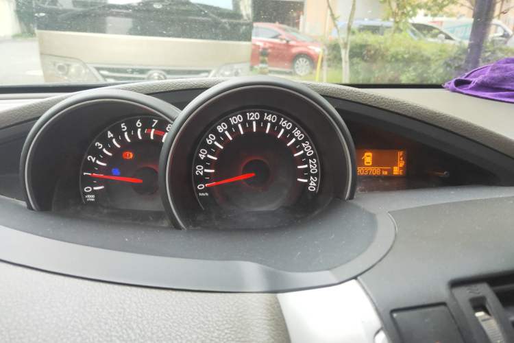 Used Toyota Verso 2015 180E CVT Crossover Edition Instrument Cluster