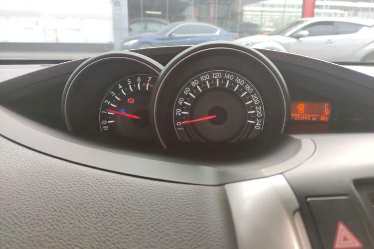 Used Toyota Verso 2015 180E CVT Crossover Edition Instrument Cluster