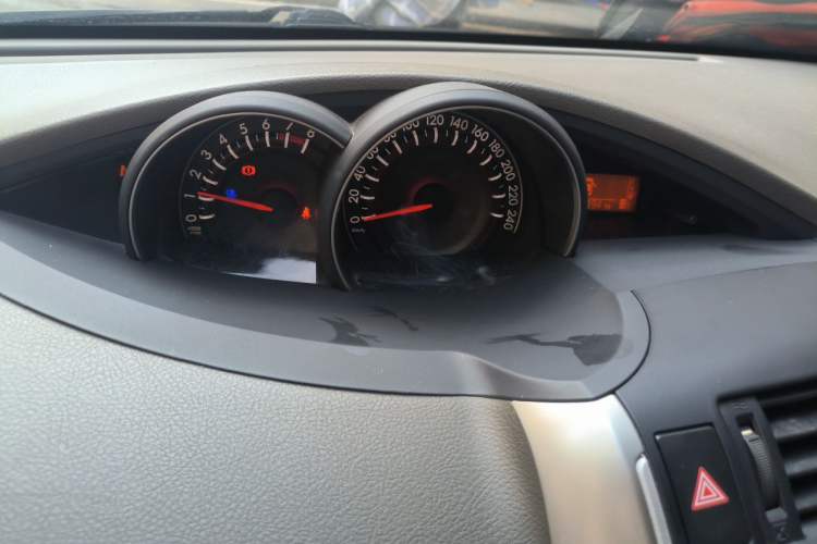 Used Toyota Verso 2015 180E CVT Crossover Edition Instrument Cluster