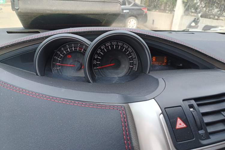 Used Toyota Verso 2015 180E CVT Crossover Edition Instrument Cluster